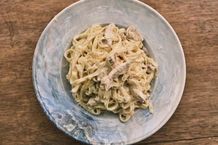 fettuccine alfredo