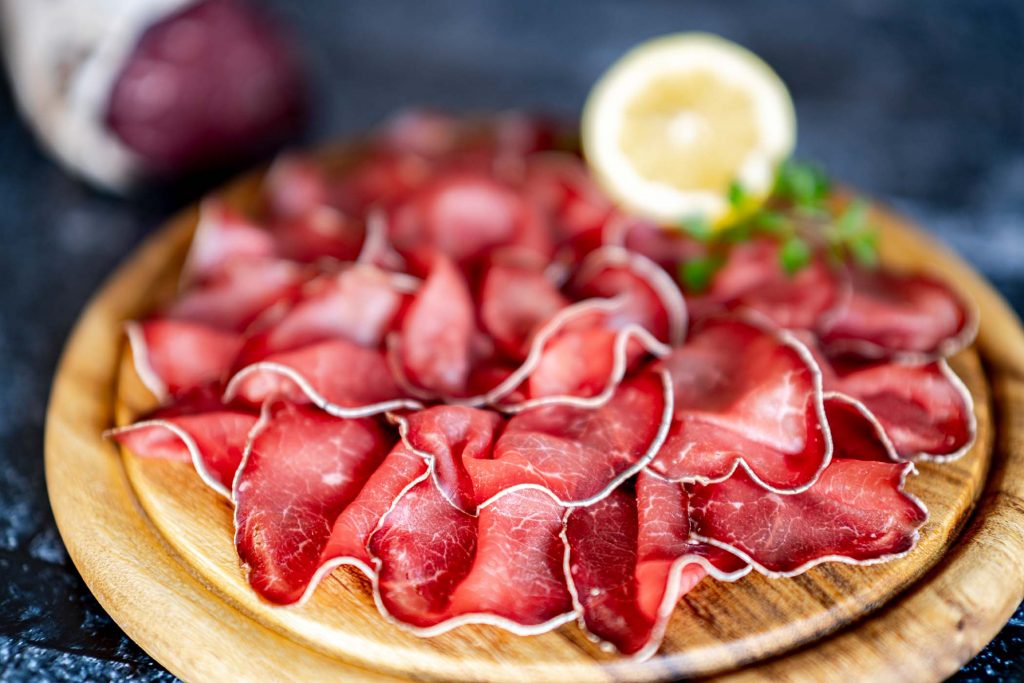 bresaola, salumi, tagliere