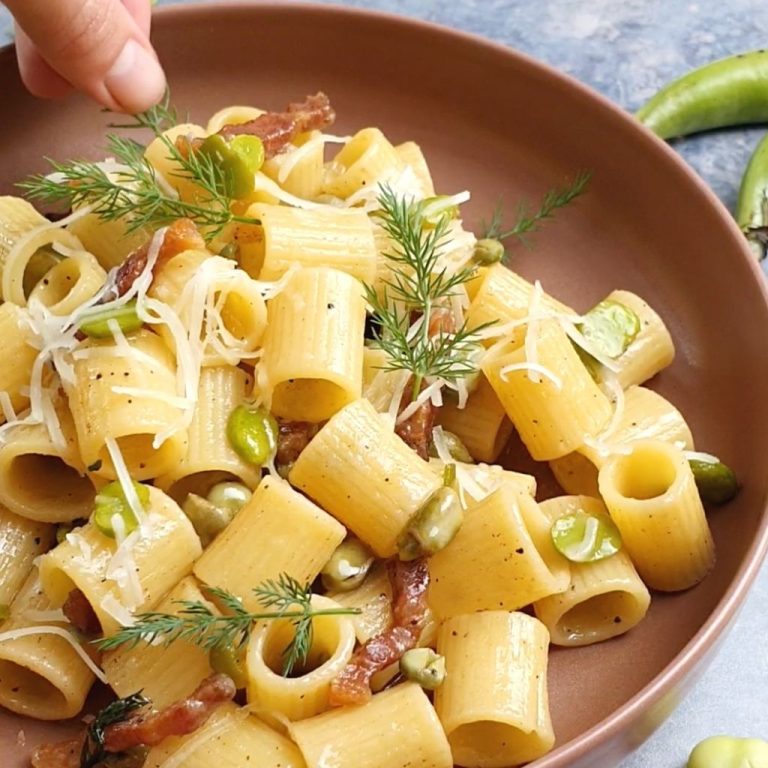 mezze maniche fave guanciale e pecorino step 5