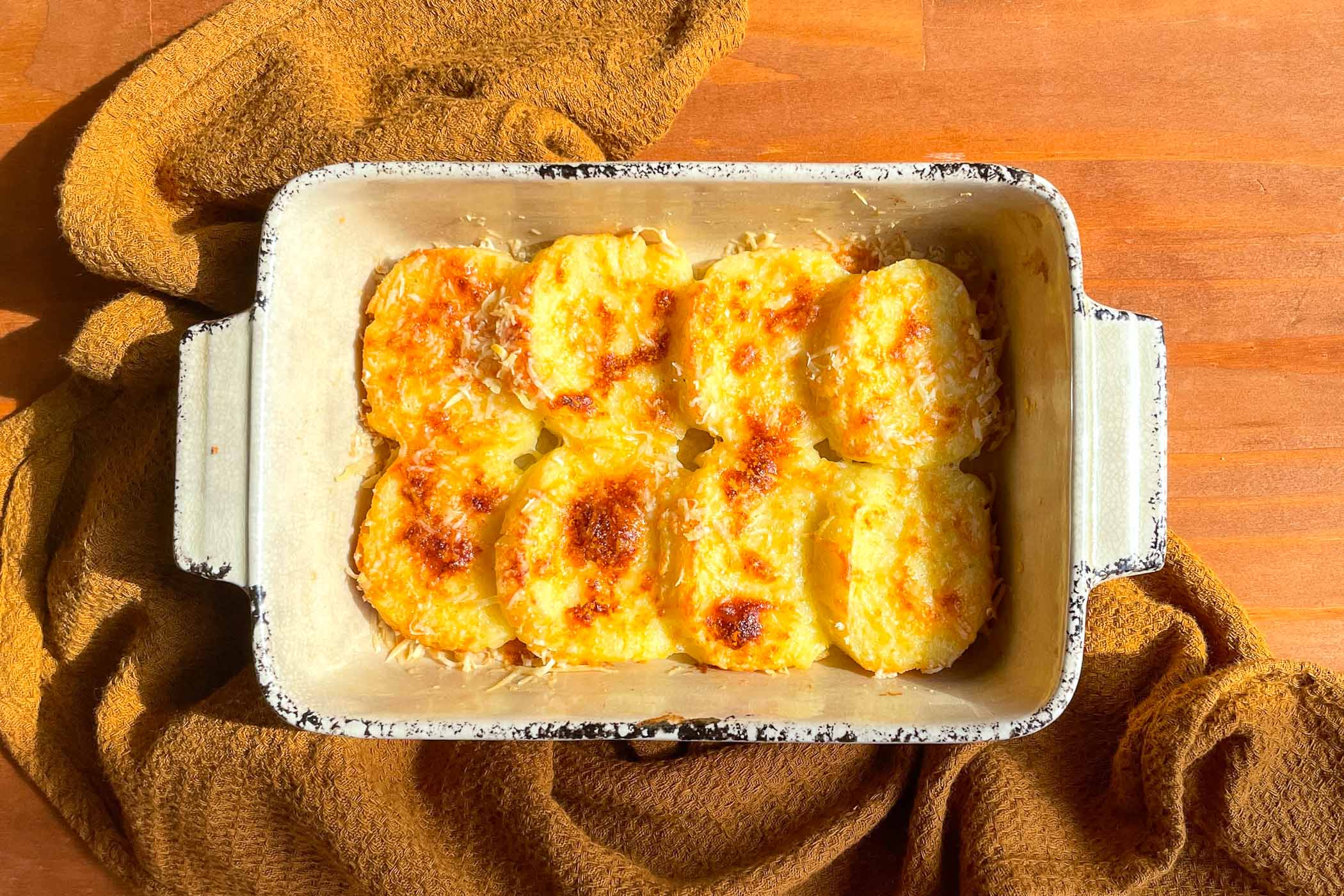 Gnocchi alla romana, la ricetta tradizionale non delude mai MoltoFood