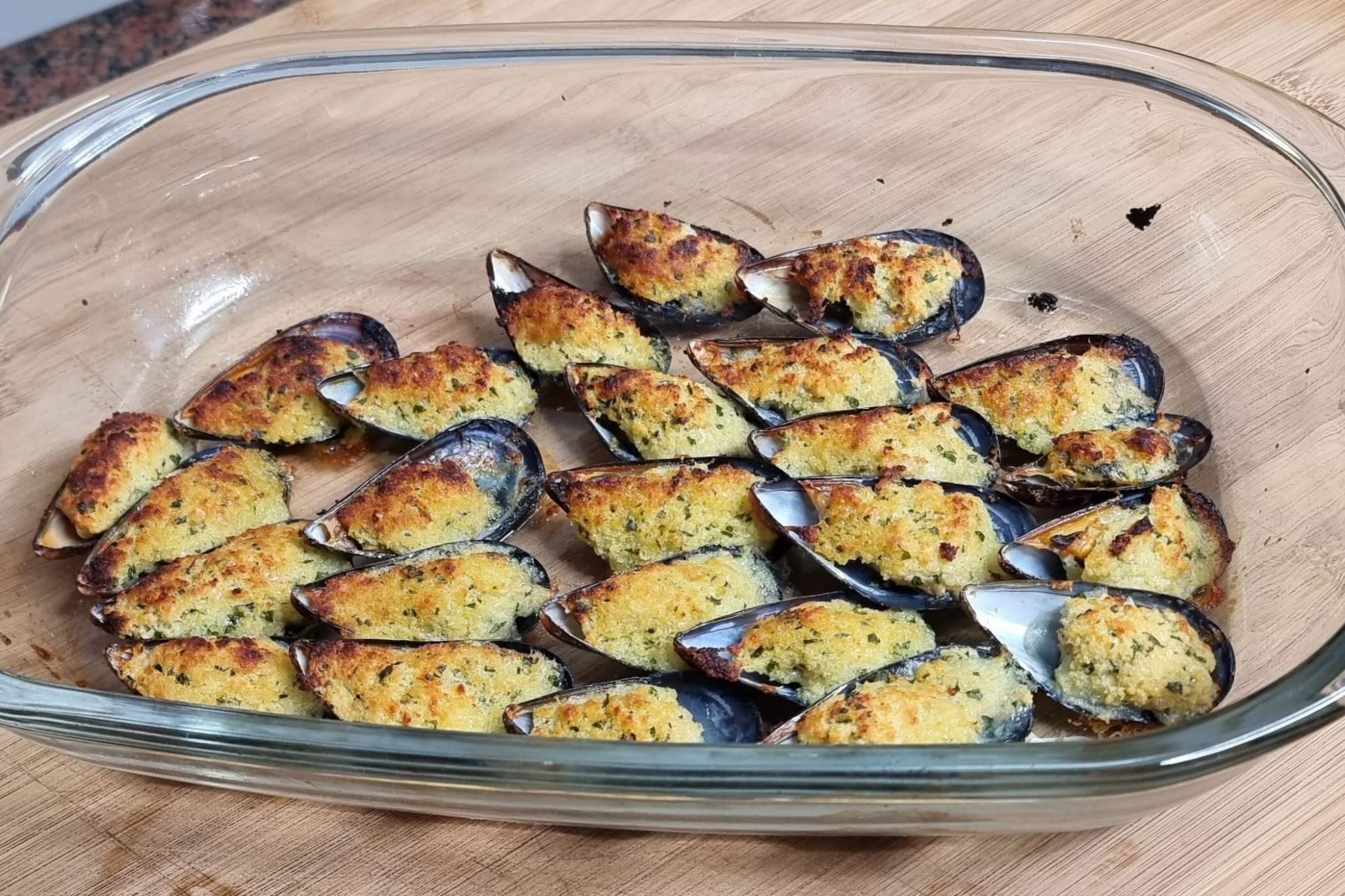 come si fanno le cozze gratinate