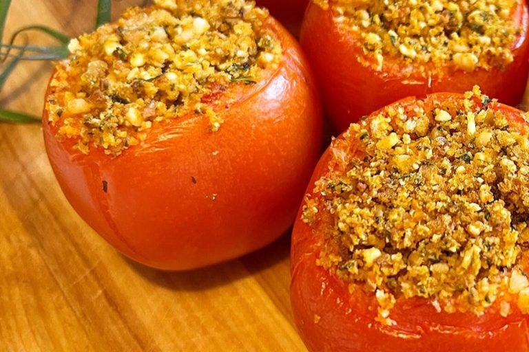 Pomodori ripieni, la ricetta per il contorno estivo ideale