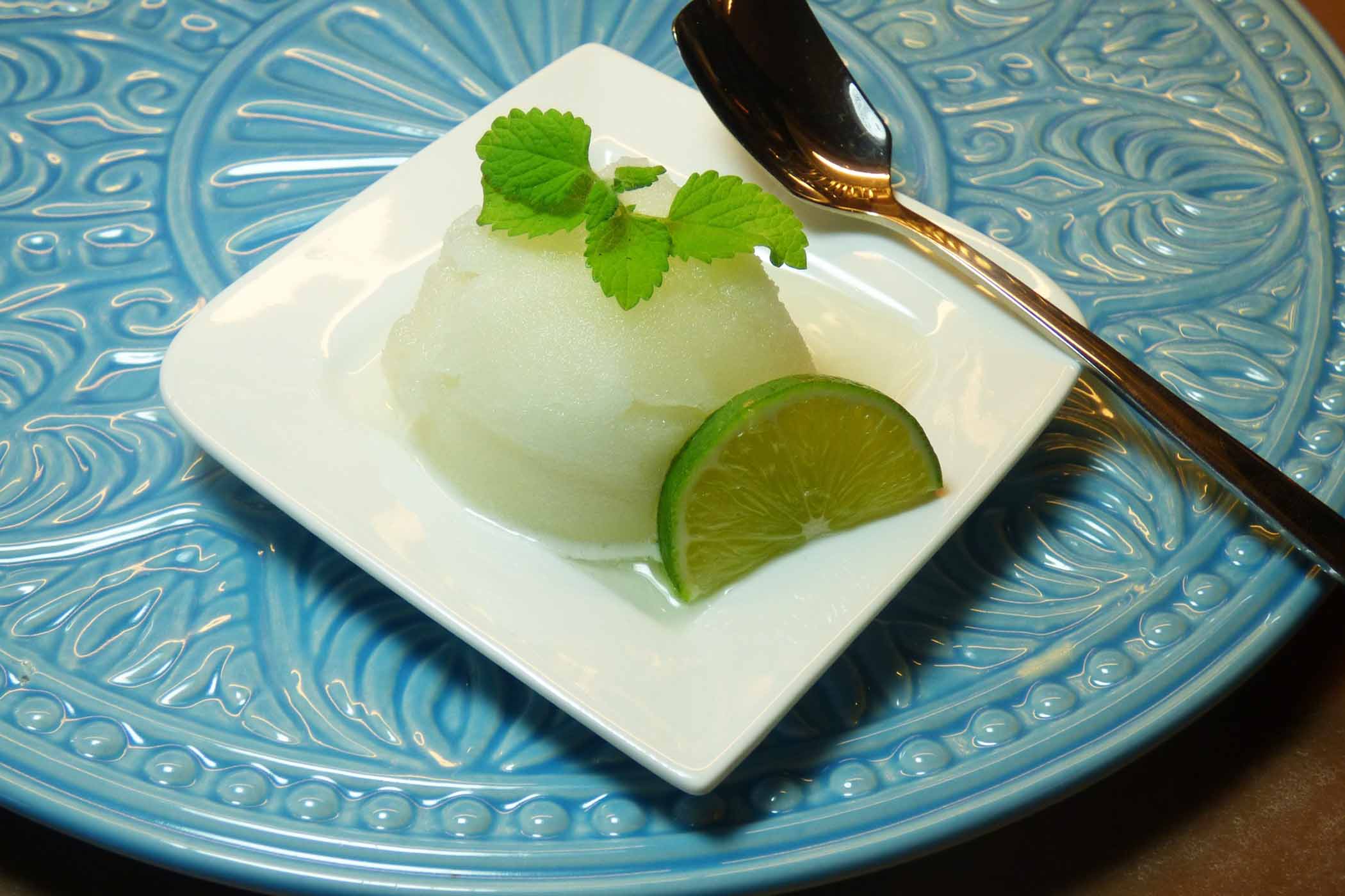 Piaceri “frozen”, la ricetta del sorbetto al limone
