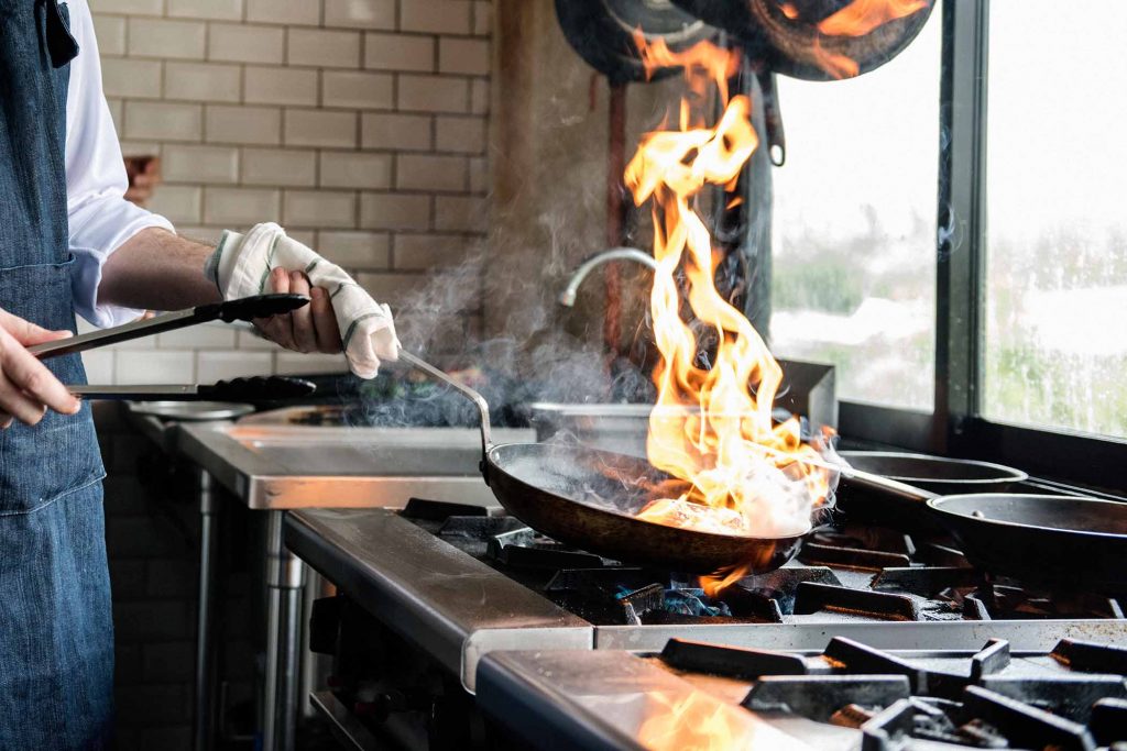 Chef, cucinare, ristorante