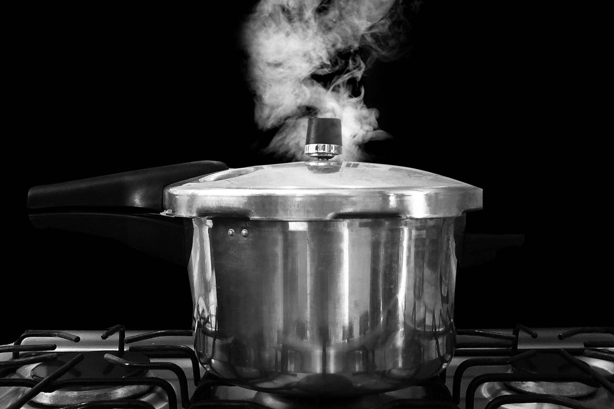 Che passione la pressione, la ricetta delle seppioline con insalata di ceci