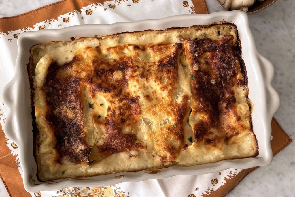 lasagne funghi e salsiccia