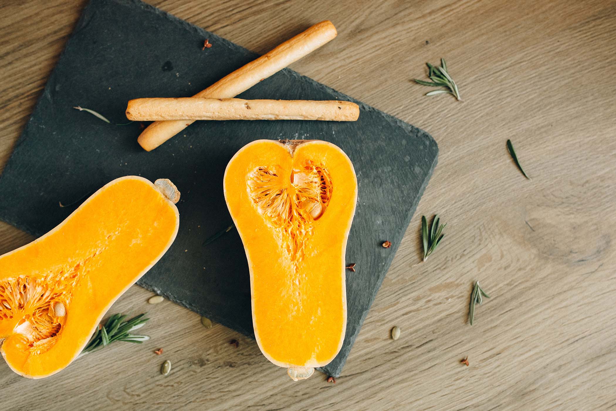 Buona (e brava) cucina: la ricetta del carpaccio di zucca senza sprechi