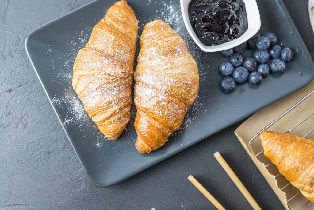 cornetti, croissant, colazione