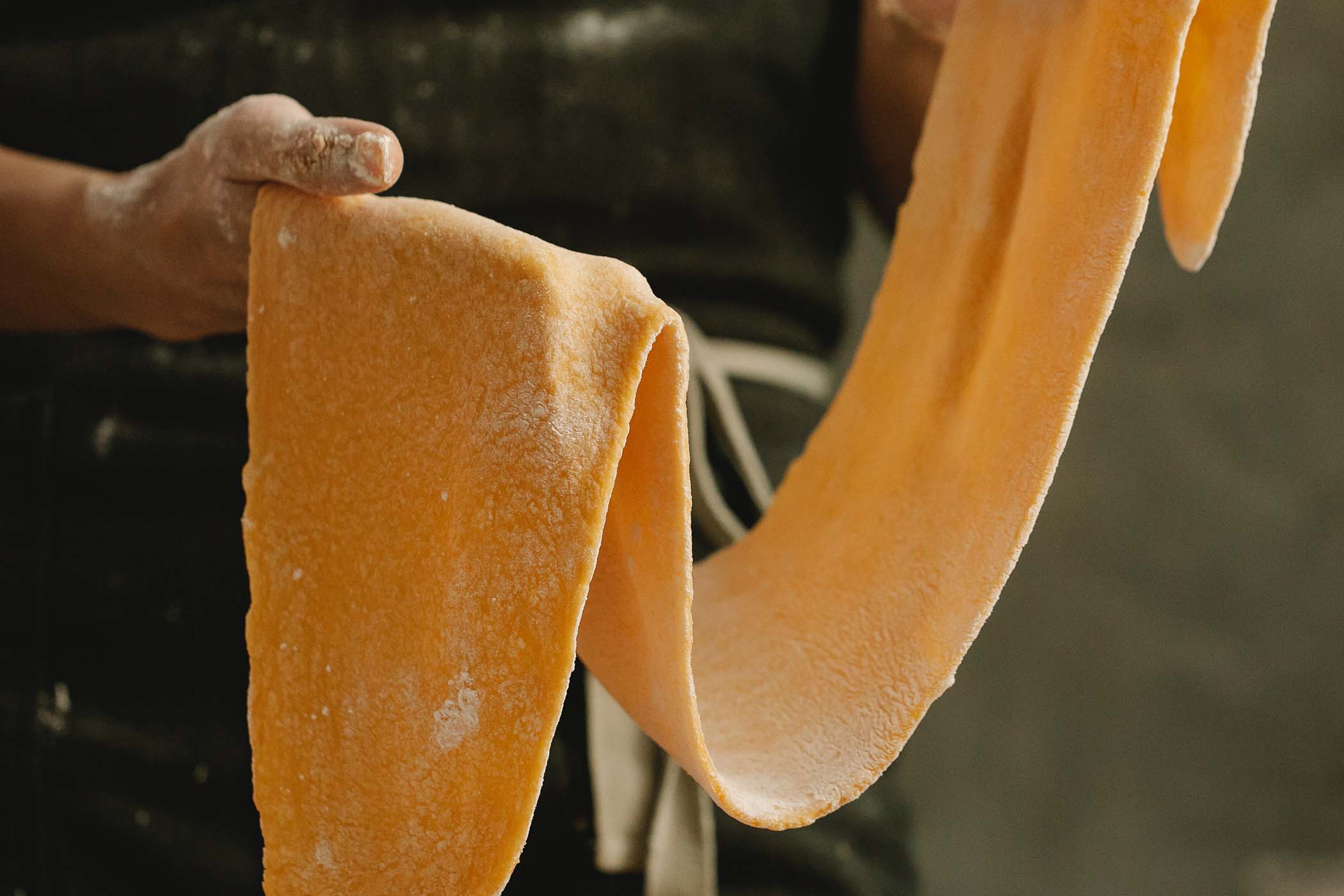 Pasta fresca, la ricetta dei tortelli di zucca - MoltoFood