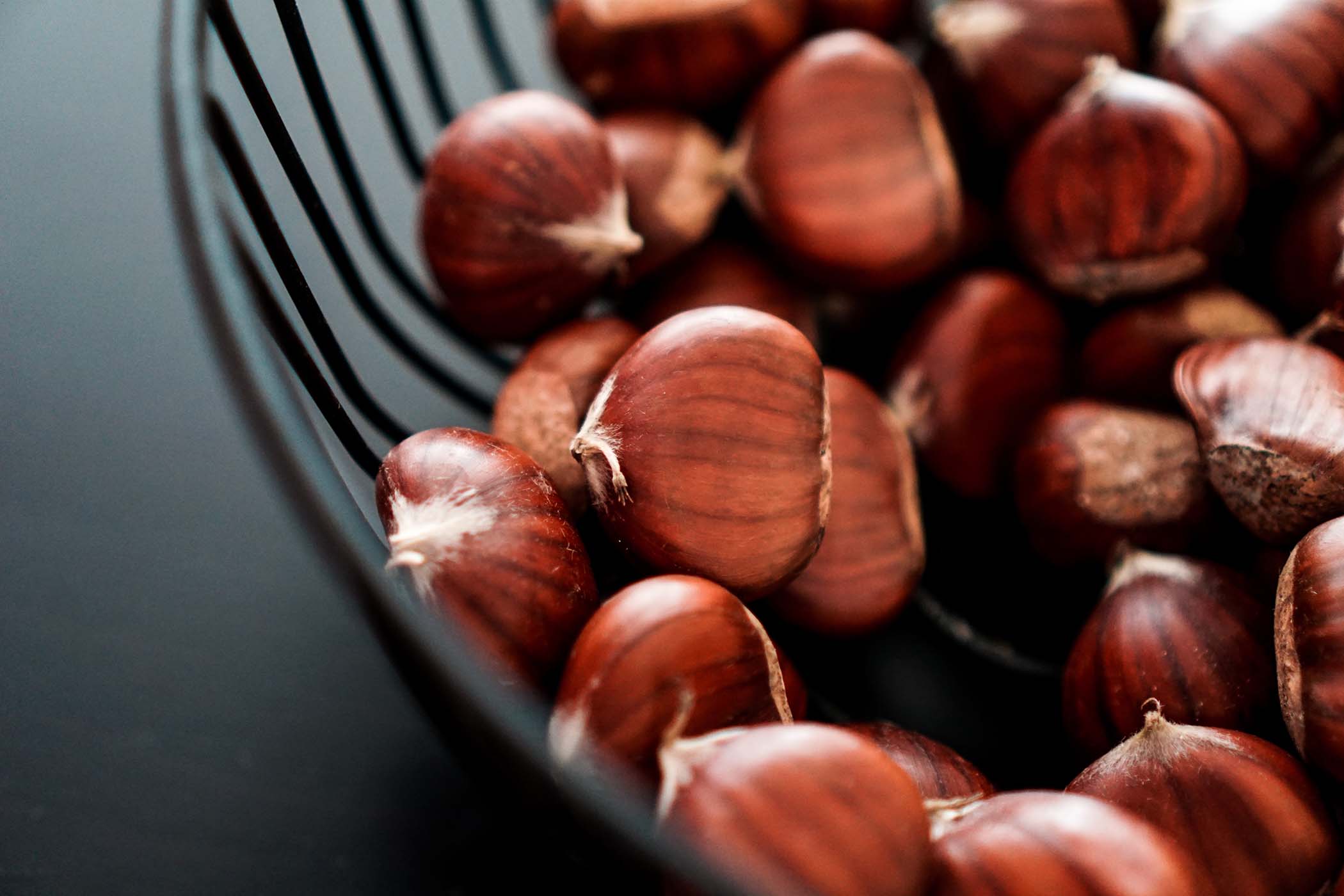 “Presi” in castagna, la ricetta del piccione con crema di castagne