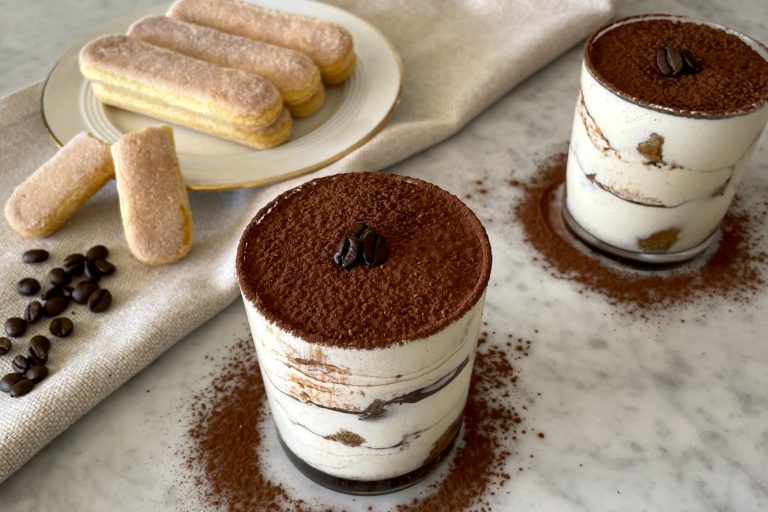 tiramisu al bicchiere