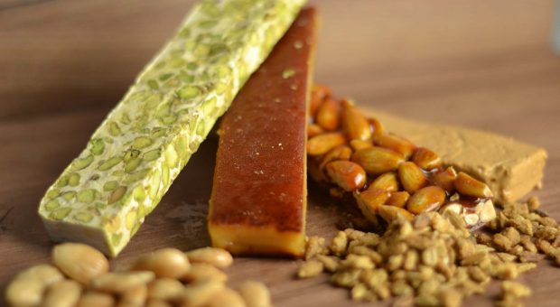 Torrone d Italia, la ricetta della Cubbaita Giuggiulena