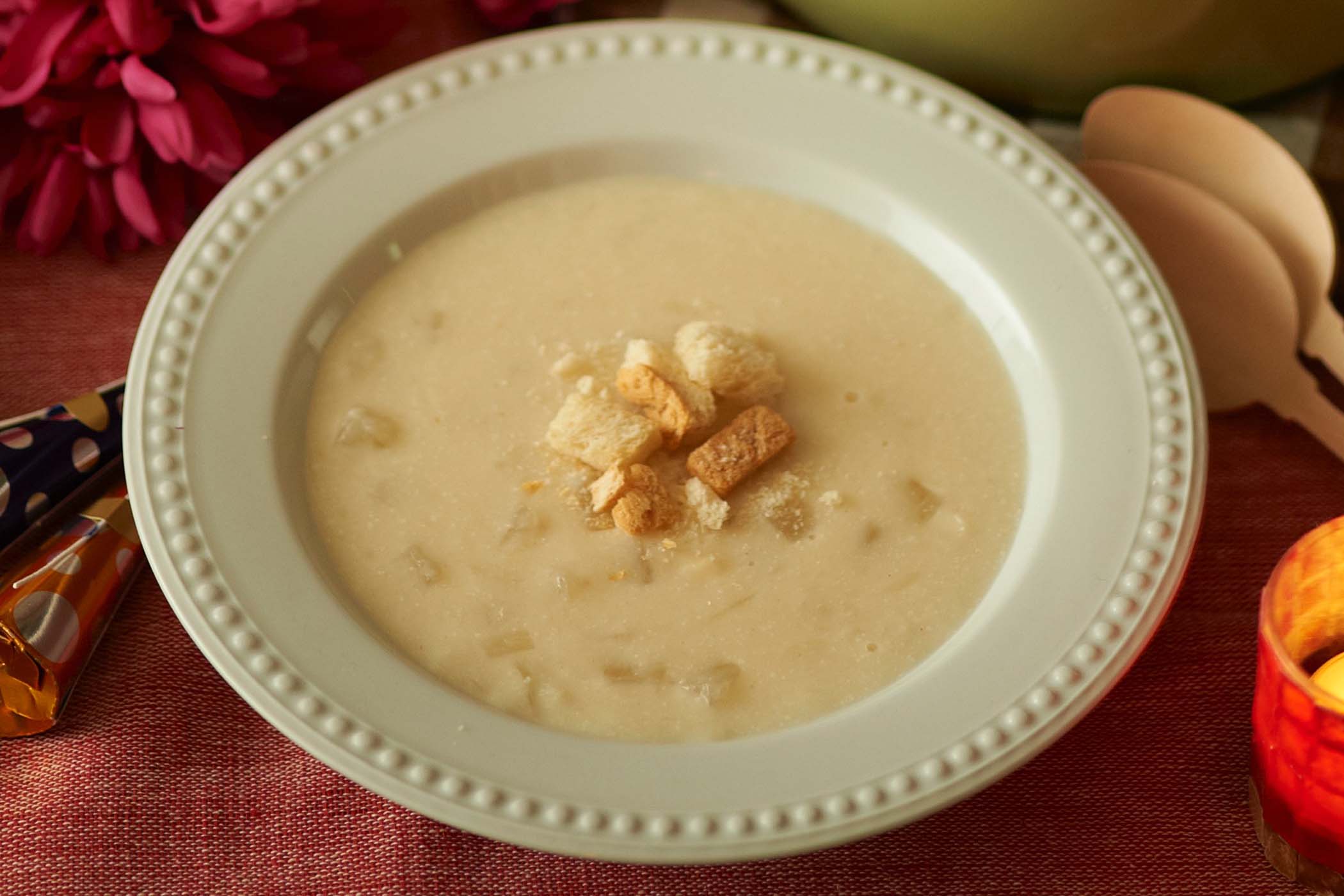 Golosità light, la ricetta della vellutata di cannellini con perla di baccalà al vapore