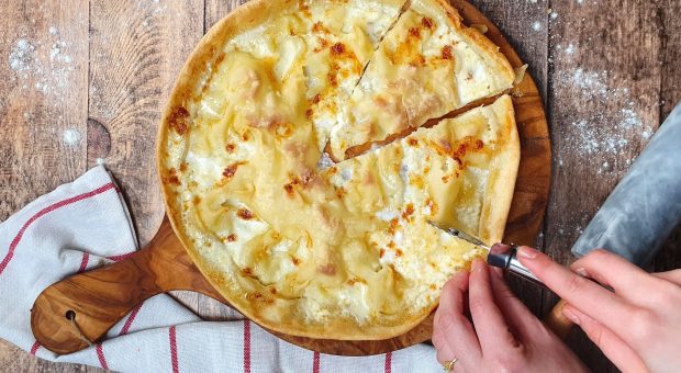 Focaccia di Recco, la ricetta da preparare a casa