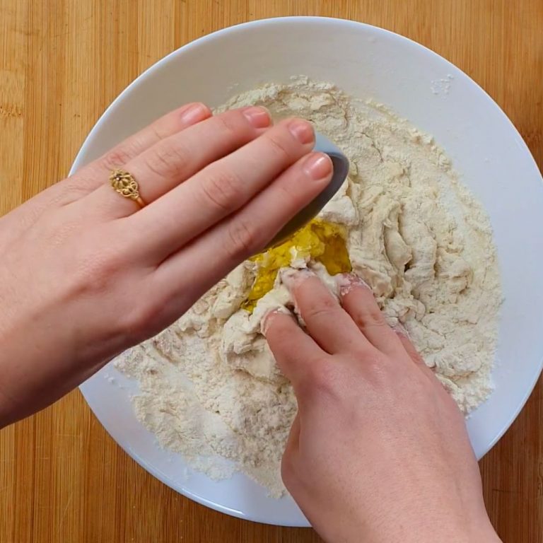 focaccia di recco step2