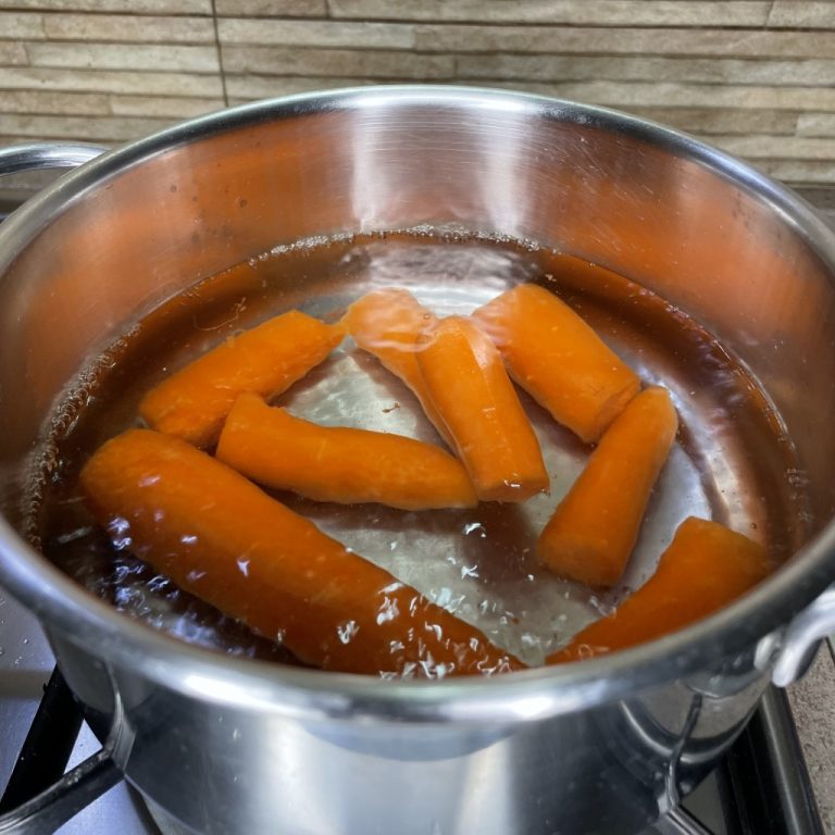 Pasta con crema di carote step 1