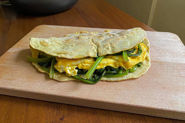 Piadina fatta in casa, la ricetta facilissima senza strutto