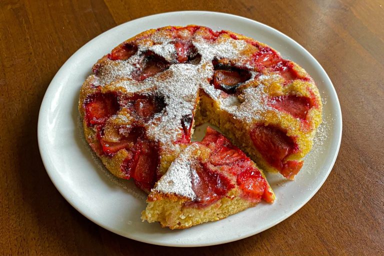 Torta alle fragole in padella