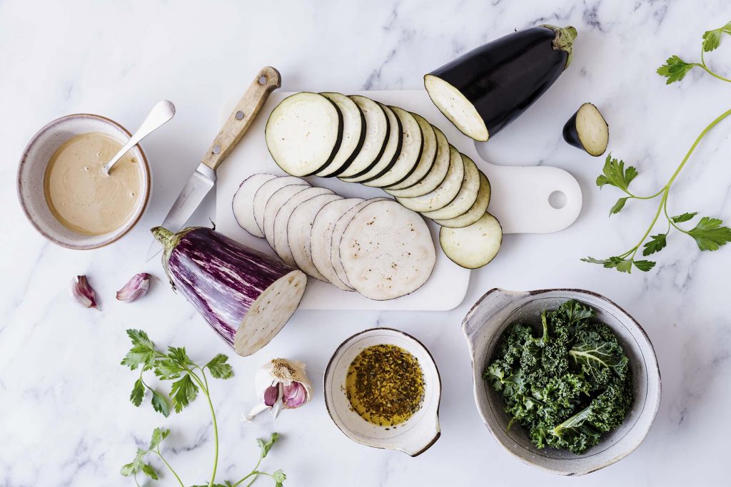 insalata-melanzane-cibo-verdura-verdure-tagliere