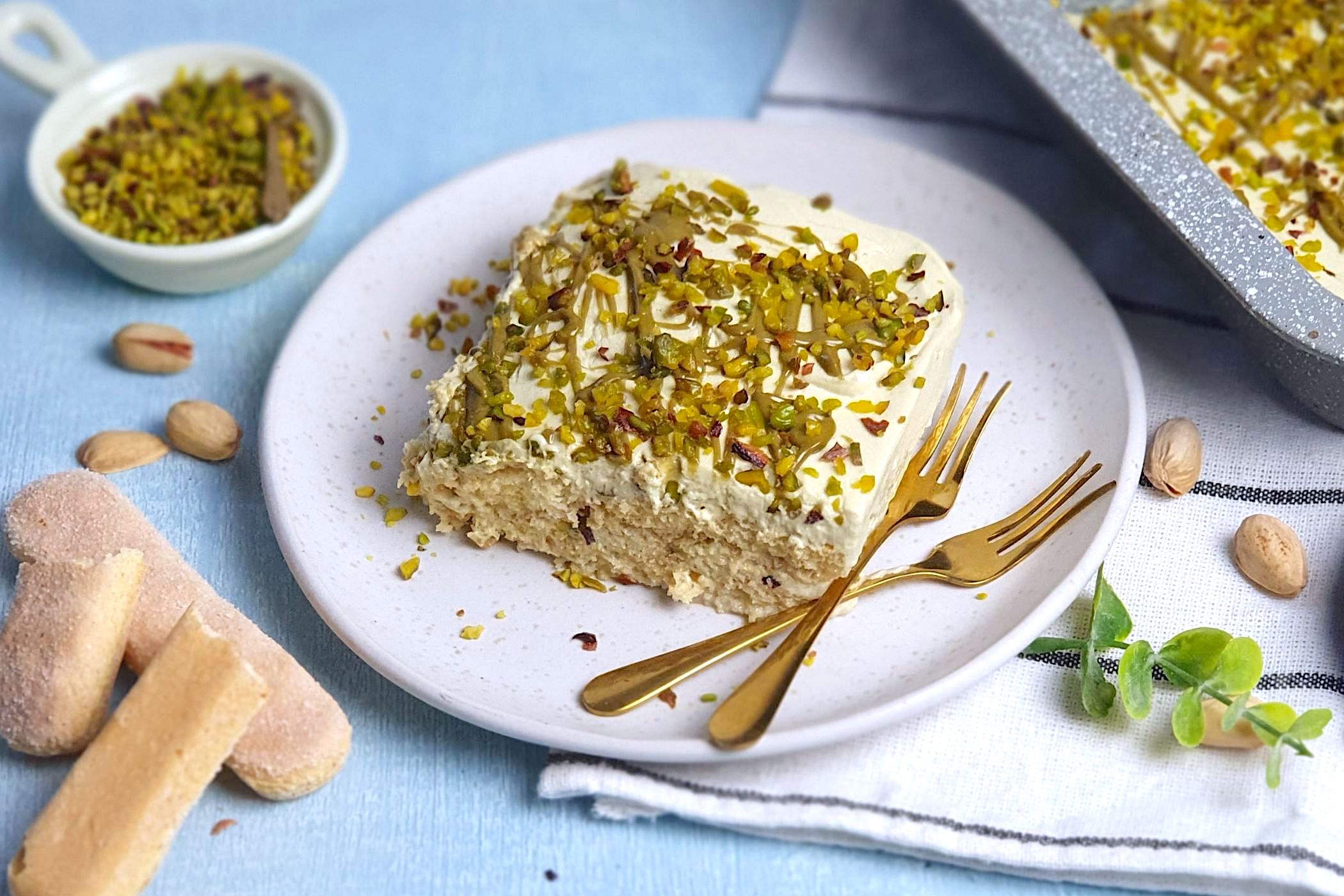 Tiramisù al pistacchio, la ricetta senza uova facilissima!