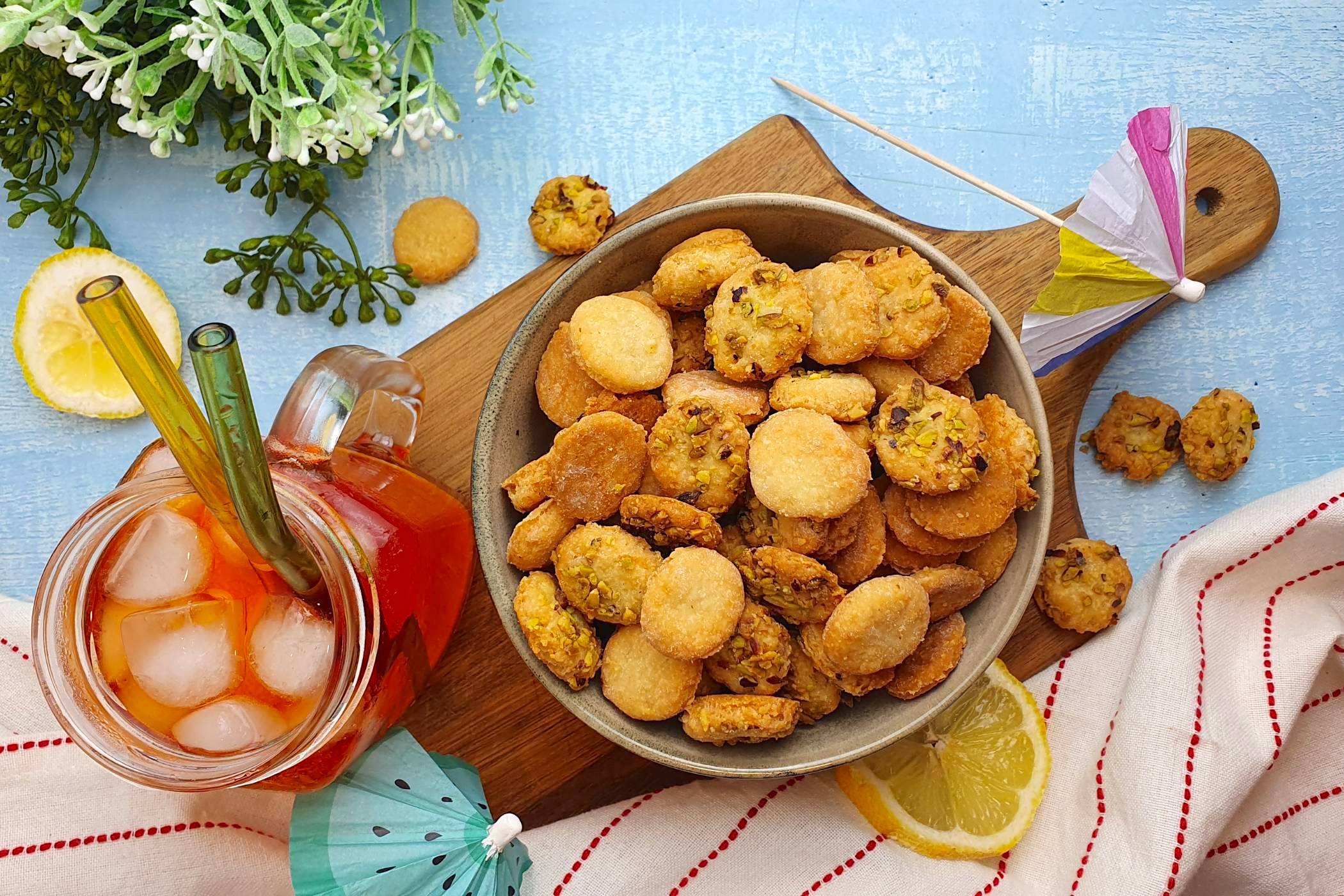 Salatini al formaggio croccanti e saporiti… uno tira l’altro!