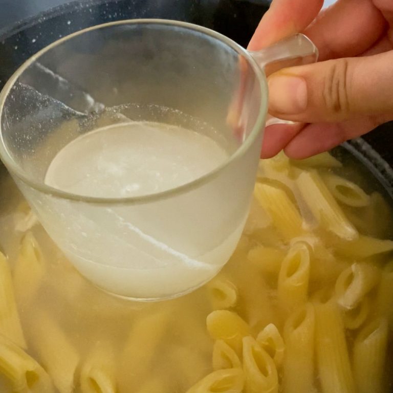 Pasta ai 4 formaggi step3