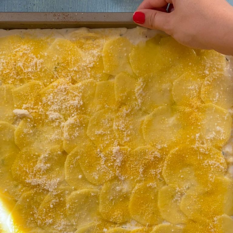 Schiacciata di patate step6