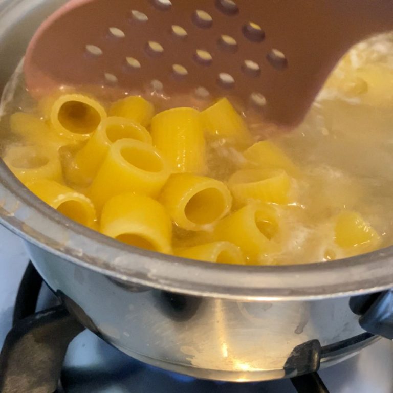 Pasta con crema di patate step3