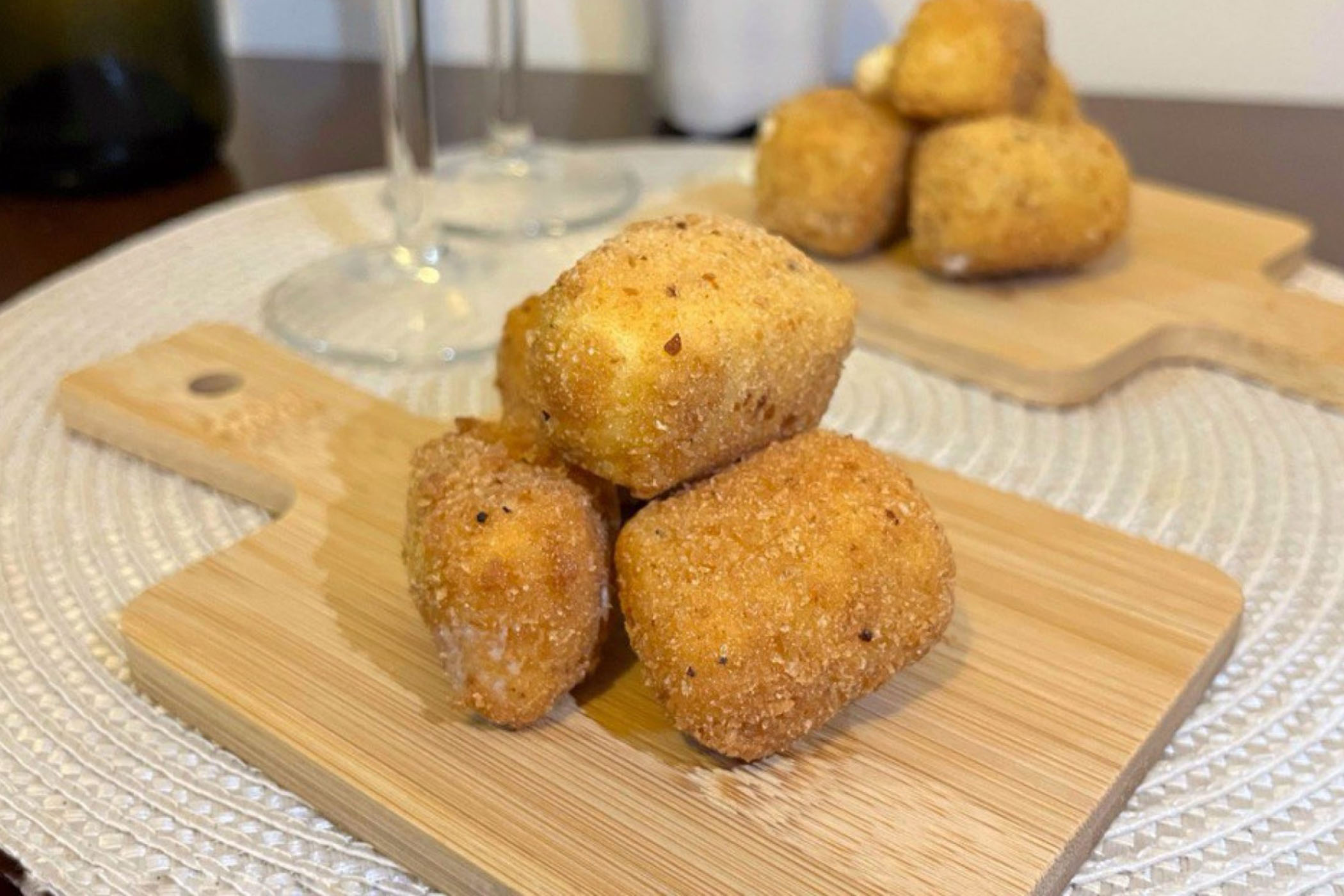 Ricotta fritta: la ricetta perfetta per un aperitivo home made da urlo