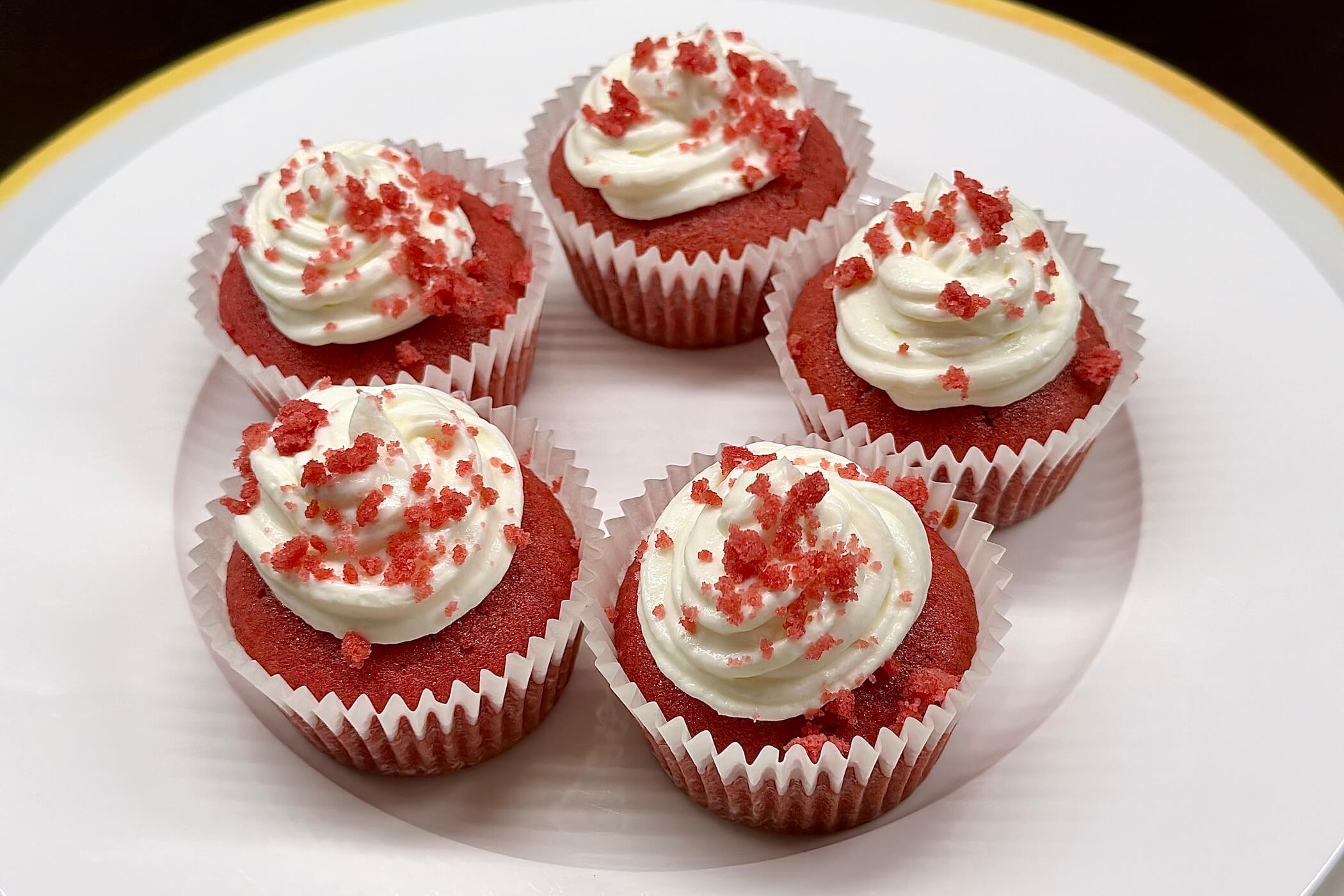 Red velvet cupcakes, la ricetta facilissima senza burro