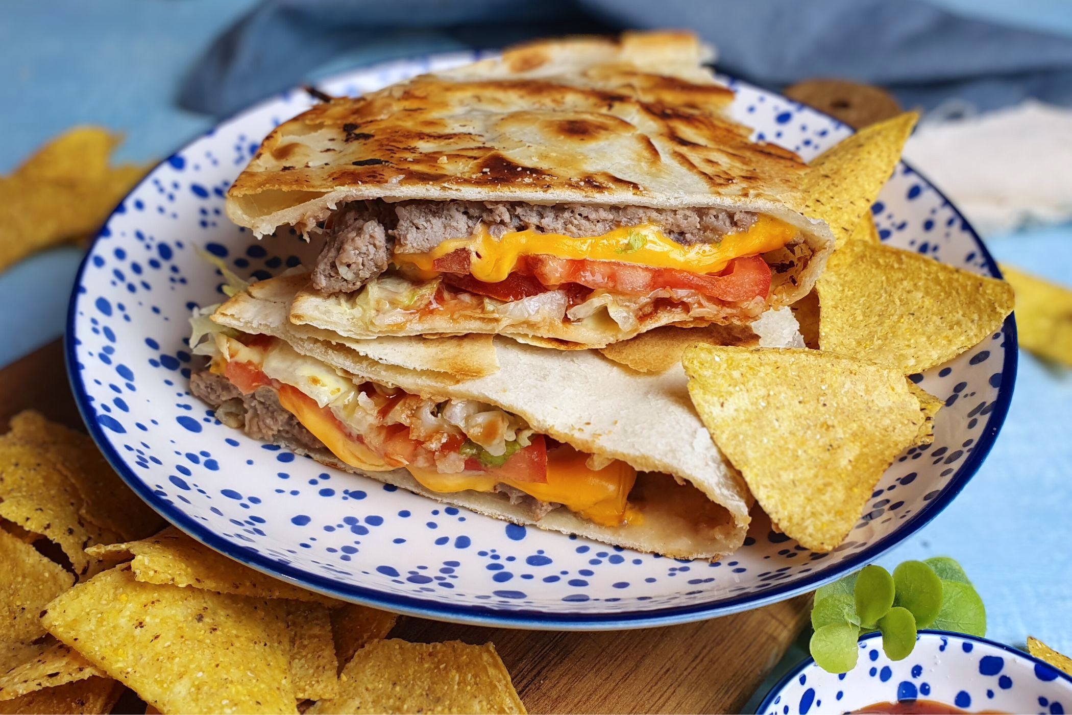 Piada burger, la ricetta subito pronta in padella MoltoFood