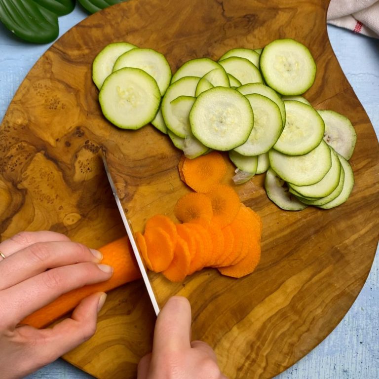 Rose di pasta sfoglia step1