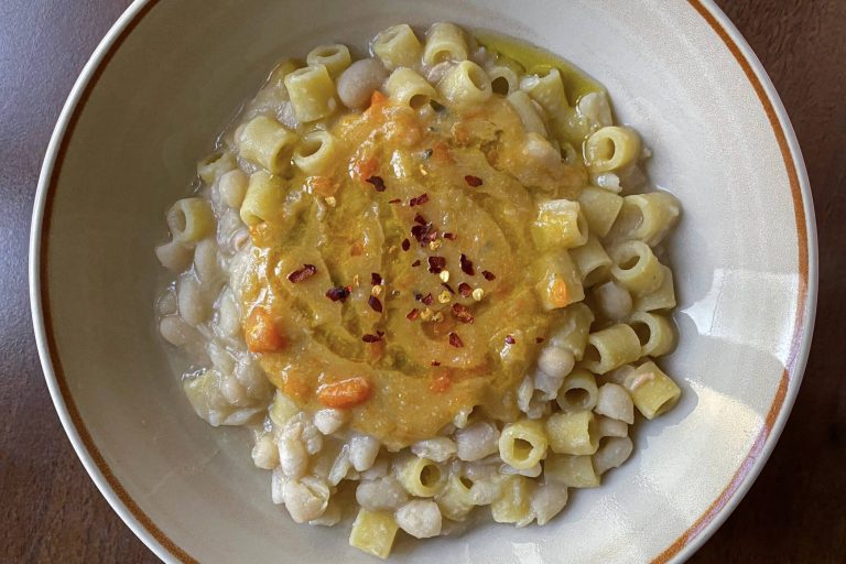 Pasta e fagioli cremosa