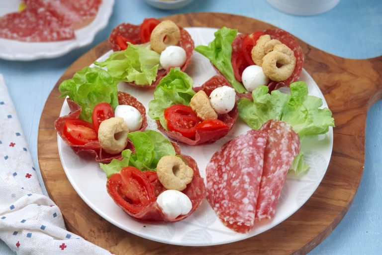 Cestini di salame