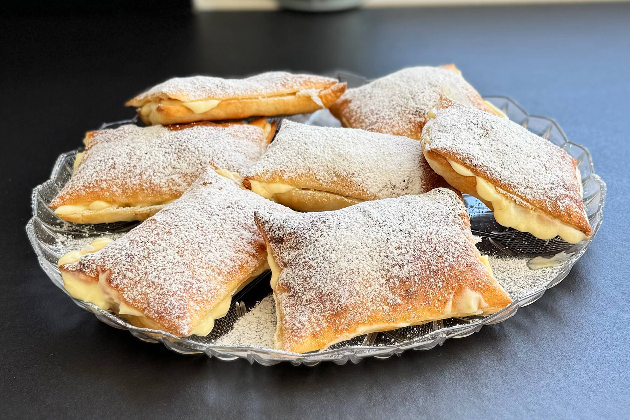 Dolcetti di pasta sfoglia, il dessert facilissimo che ameranno tutti