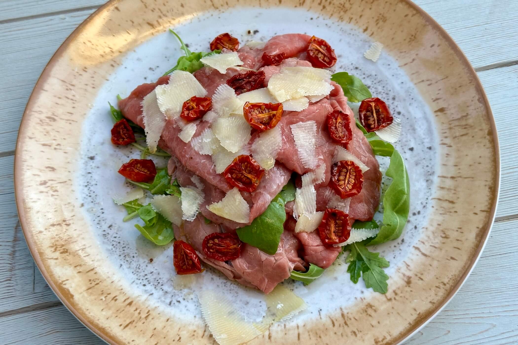 Carpaccio Di Manzo Con Rucola E Grana A Scaglie L idea Fresca MoltoFood carpaccio-di-manzo-con-rucola-e-grana-a-scaglie-l-idea-fresca-moltofood