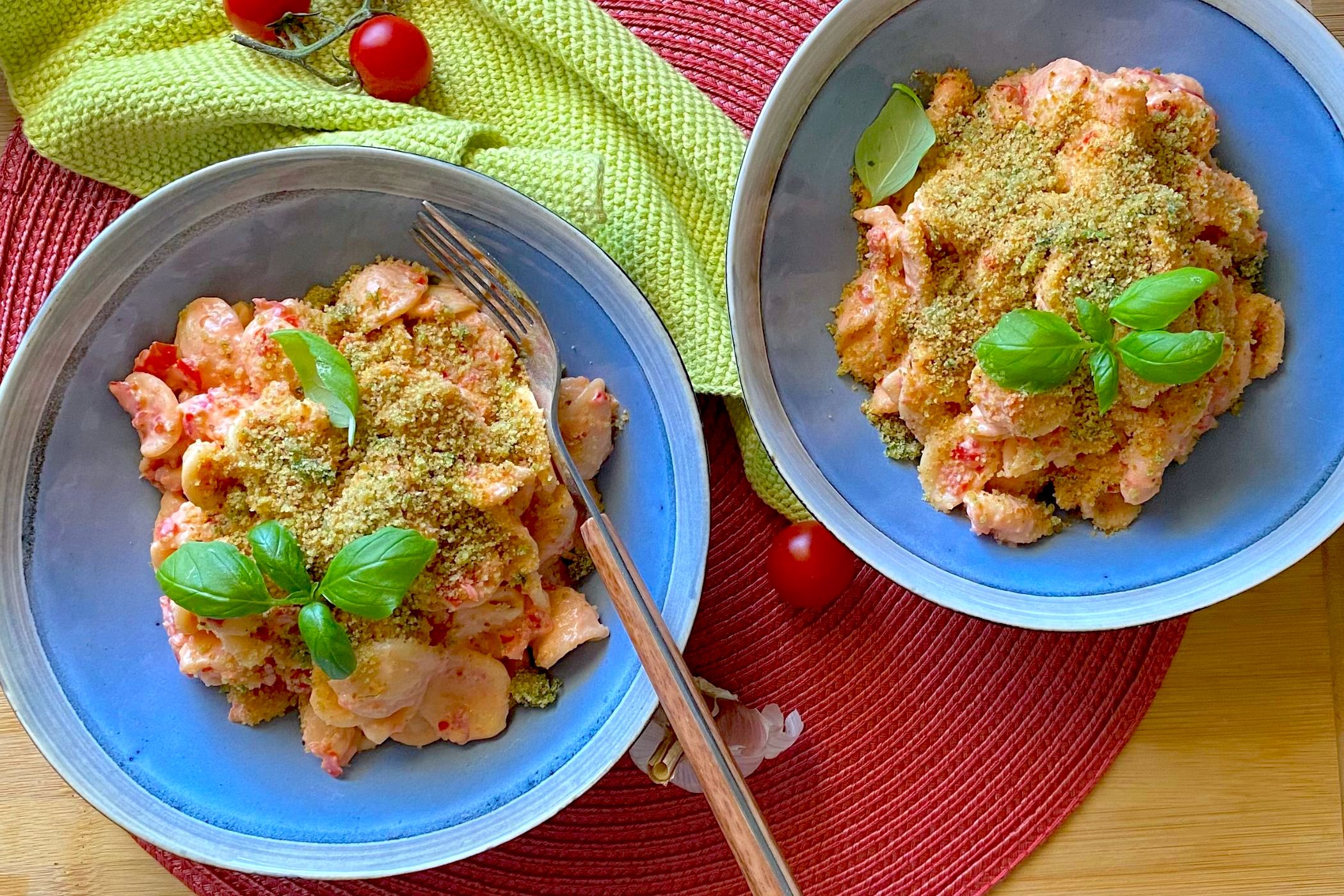 Insalata di orecchiette, la pasta fredda con pangrattato al basilico che vorresti proprio adesso
