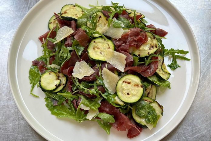Insalata di zucchine grigliate