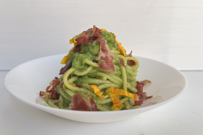Pasta con crema di zucchine