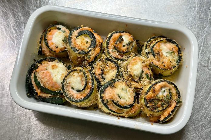 Involtini di zucchine e salmone
