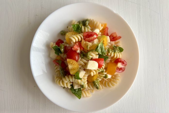 Pasta alla caprese