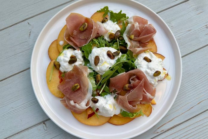 Carpaccio di pesche