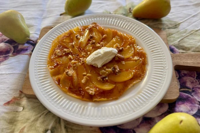 Torta di pere in padella