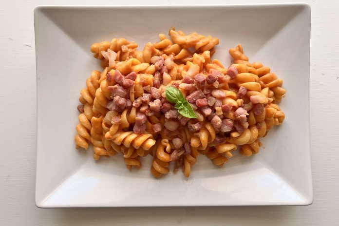 Pasta al fumè
