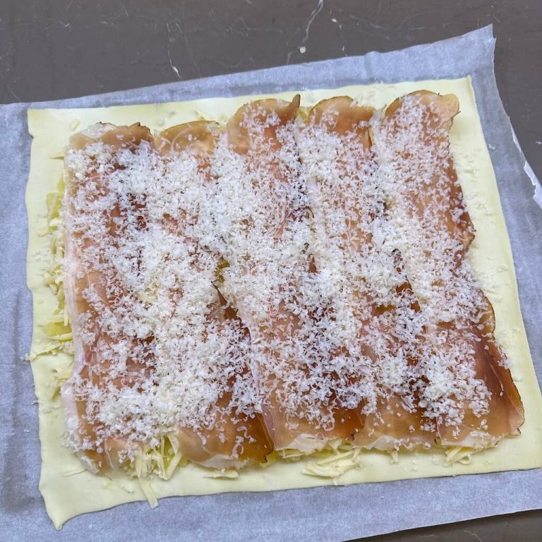 Girelle di pasta sfoglia e patate step6