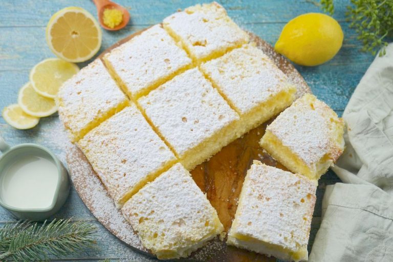Quadrotti soffici al limone