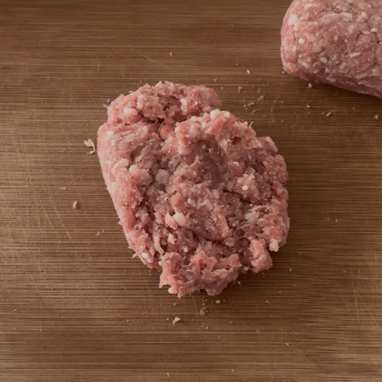 Mini polpettoni in padella step2