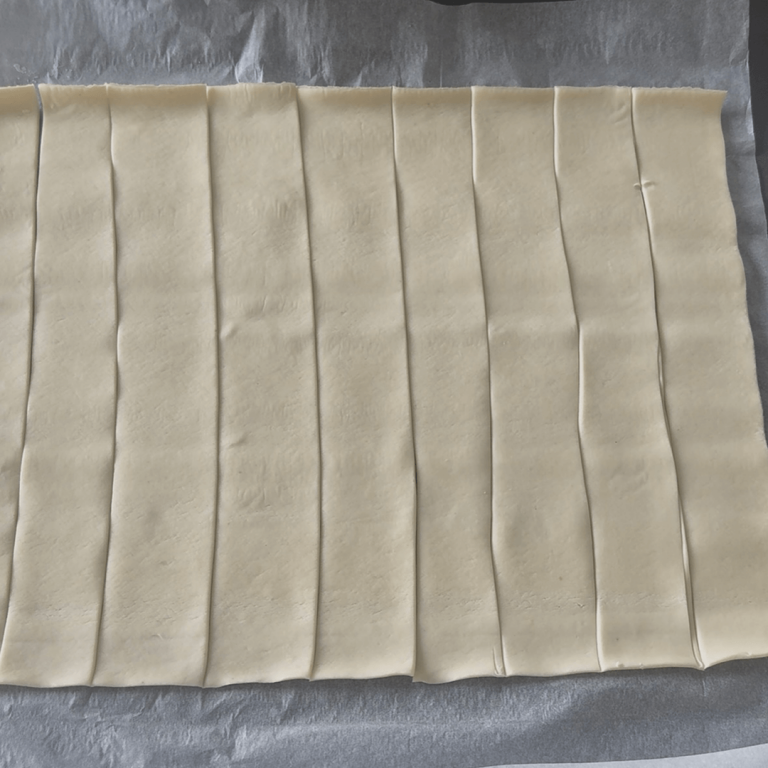 Spiedini di pasta sfoglia ai wurstel step1