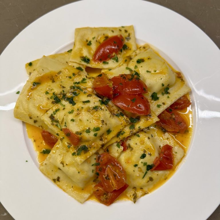 Ravioli di pesce step 10