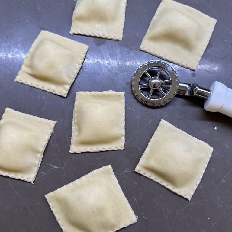 Ravioli di pesce step 7
